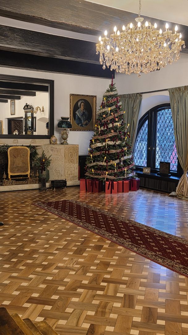 Art. History. Experience. – O incursiune în universul pictorilor români celebri la Casa Tătărăscu